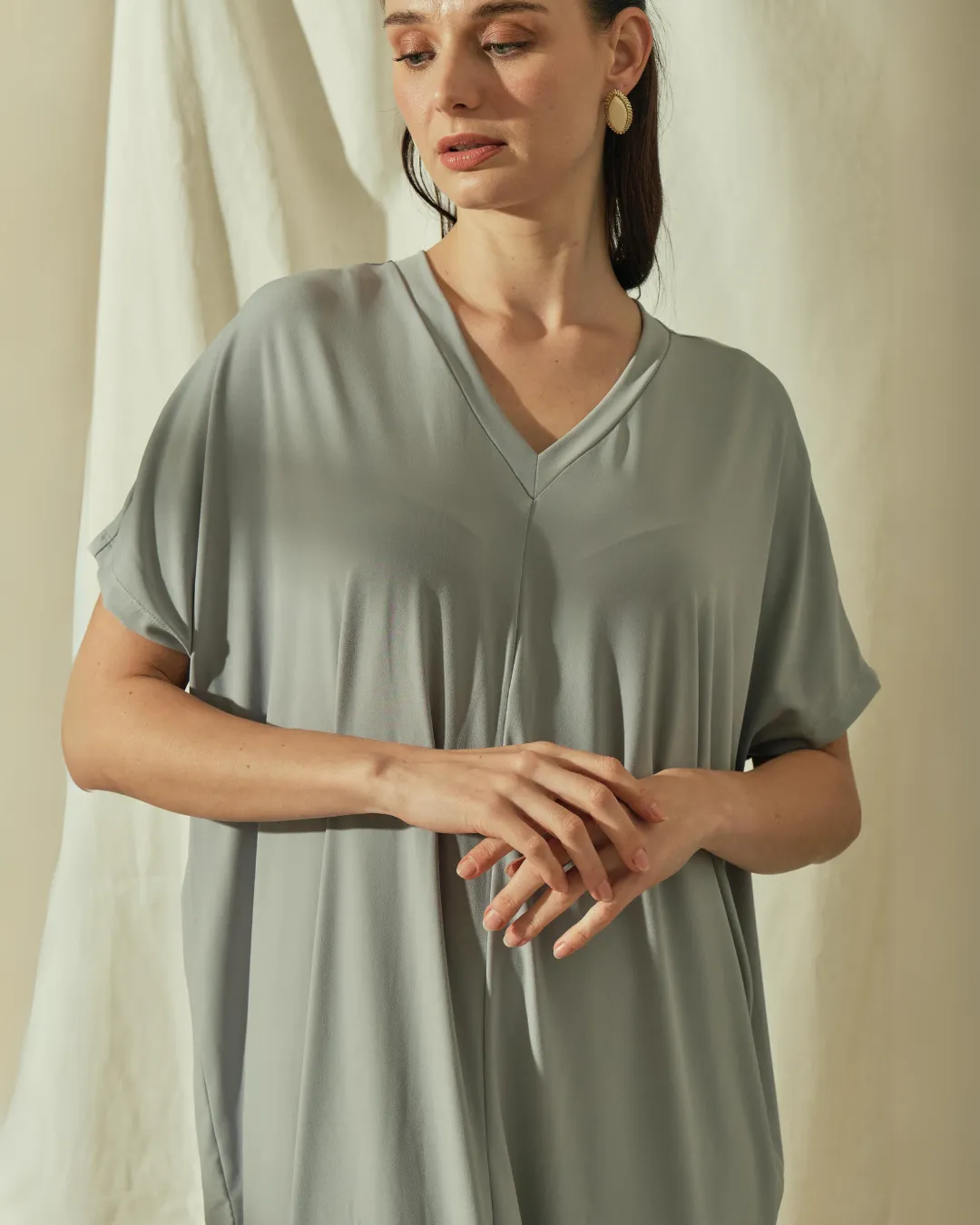 Dianara V-neck Maxi Dress