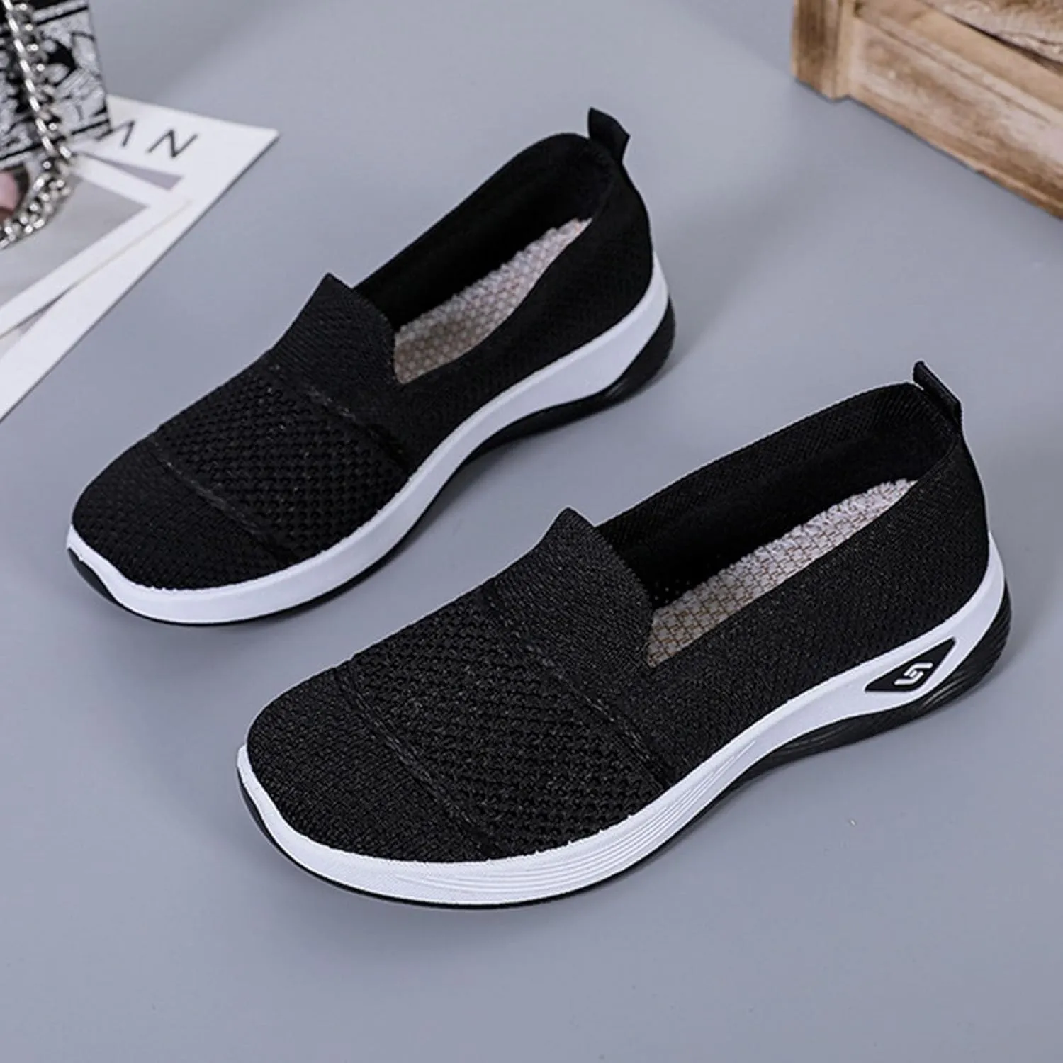 Womens Slip on Walking Shoes Non Slip Mesh Loafers Comfortable Arch Support Orthopedic Sneaker for Maternity Elderly